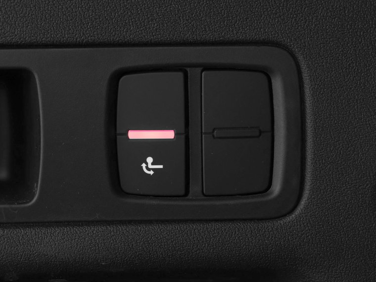 Vehicle Image 27