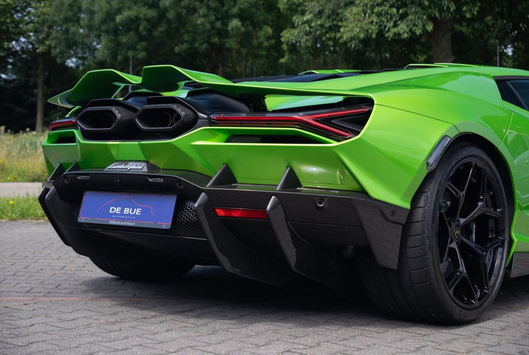 Vehicle Image 52