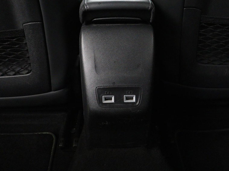 Vehicle Image 33