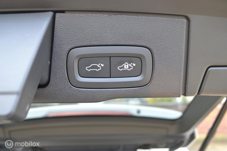 Vehicle Image 40