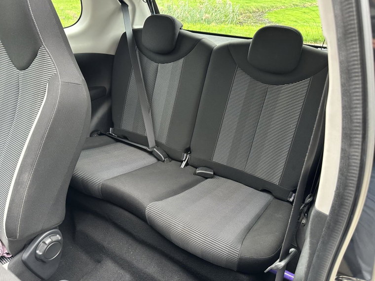 Vehicle Image 22