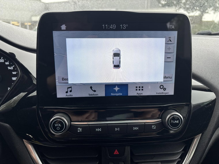 Vehicle Image 17