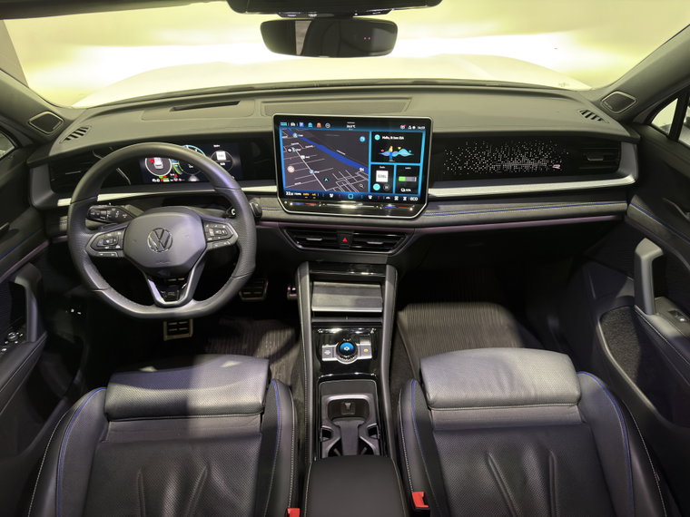 Vehicle Image 26