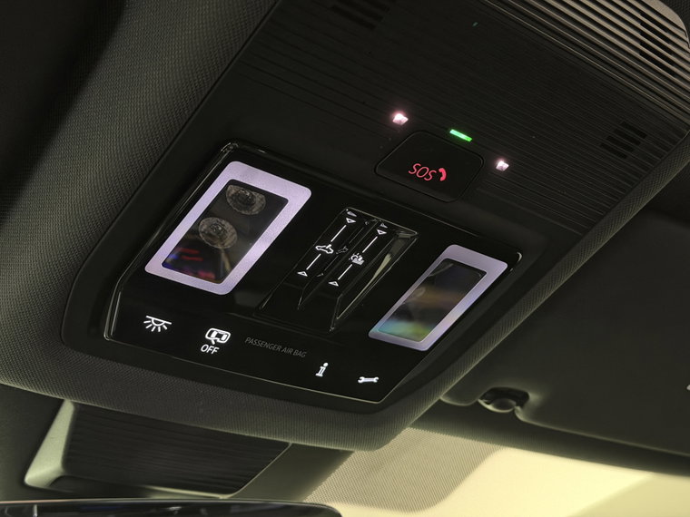 Vehicle Image 39
