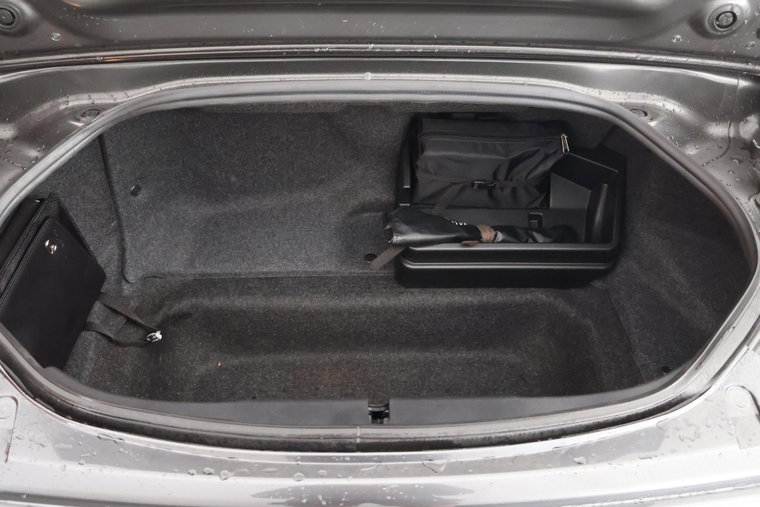 Vehicle Image 30