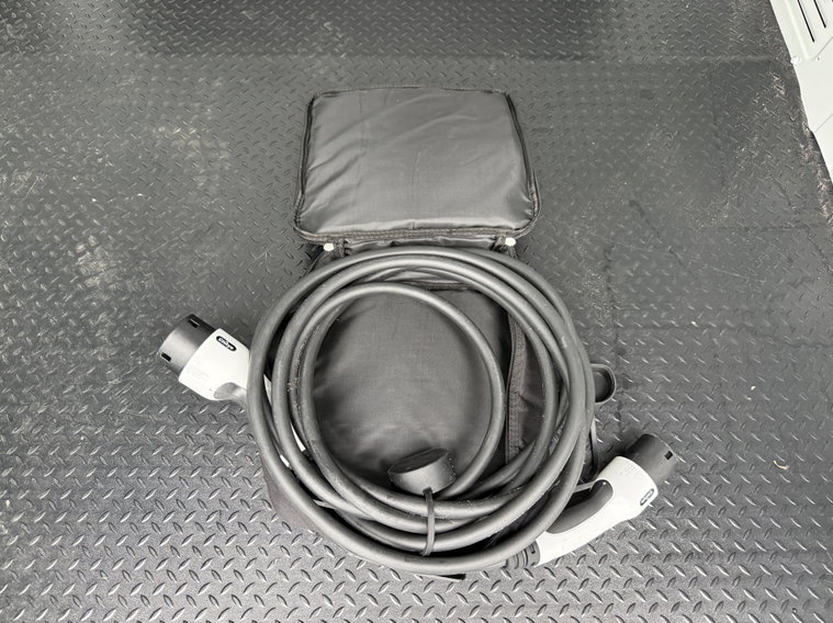 Vehicle Image 33