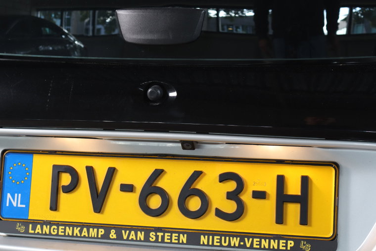 Vehicle Image 21