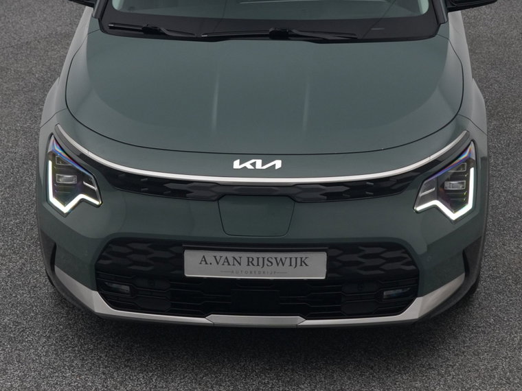Vehicle Image 31