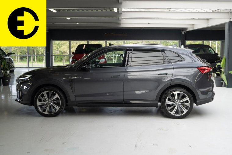 Vehicle Image 17