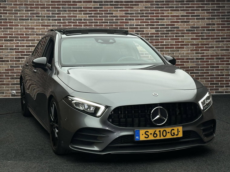 Vehicle Image 35