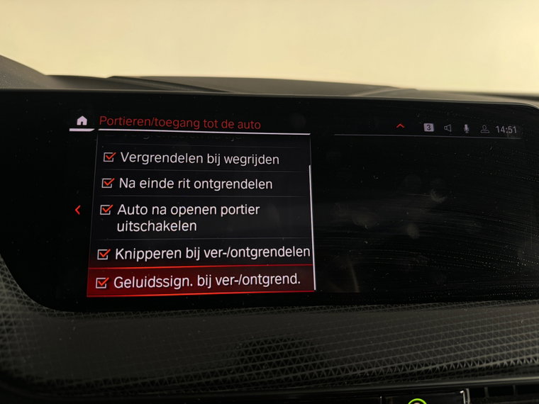 Vehicle Image 28