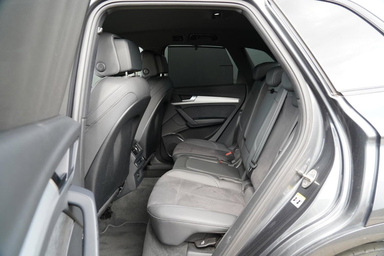 Vehicle Image 50