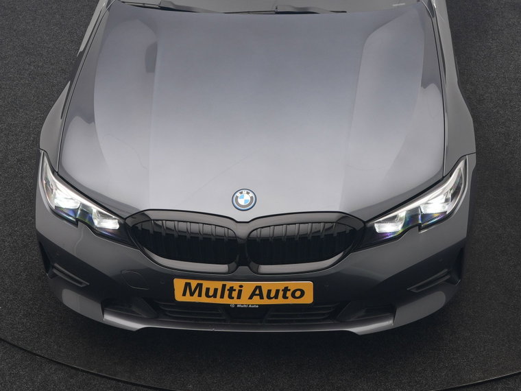 Vehicle Image 39