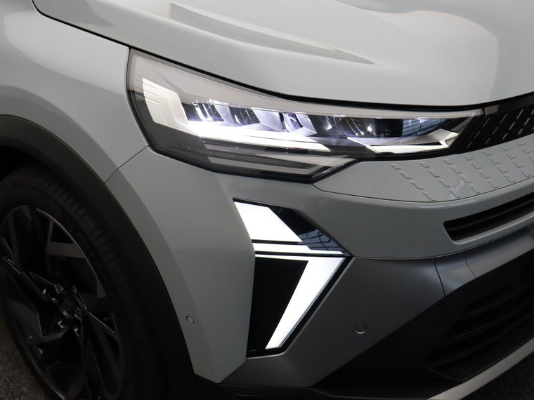 Vehicle Image 47