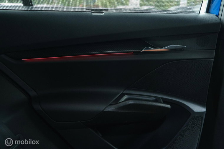 Vehicle Image 38