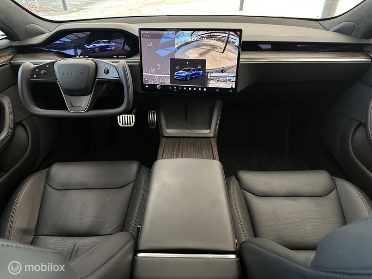 Vehicle Image 14