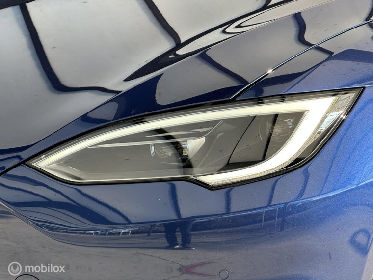 Vehicle Image 37
