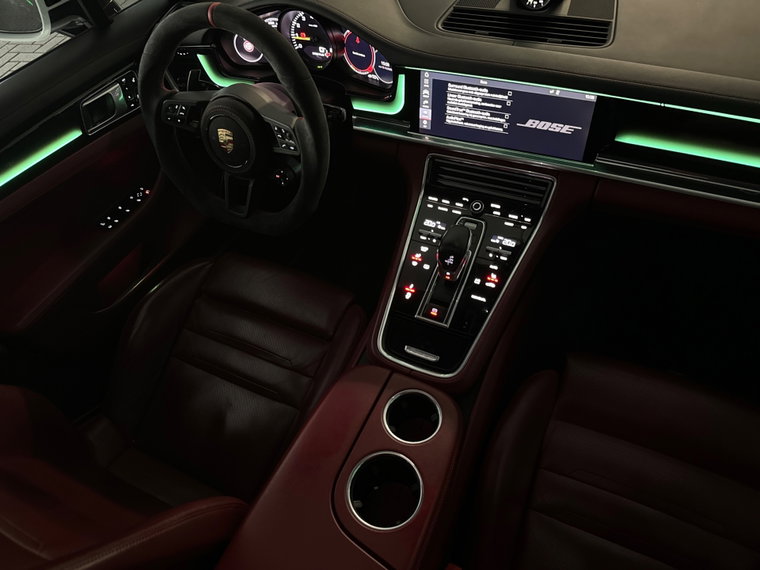 Vehicle Image 36