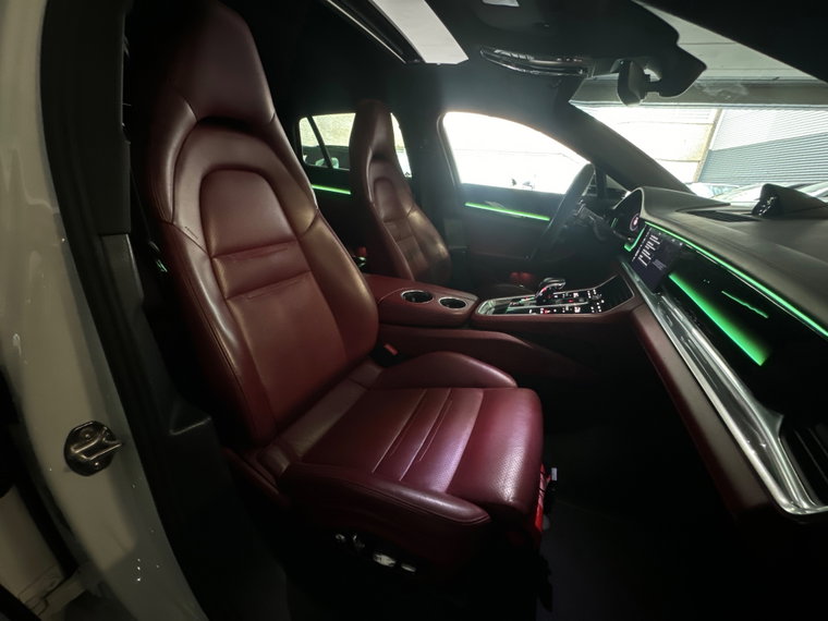 Vehicle Image 39