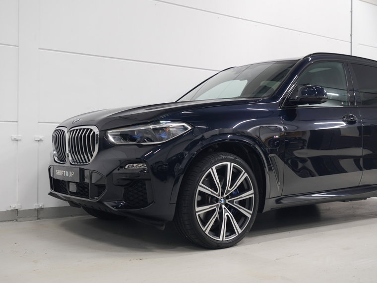 Vehicle Image 40