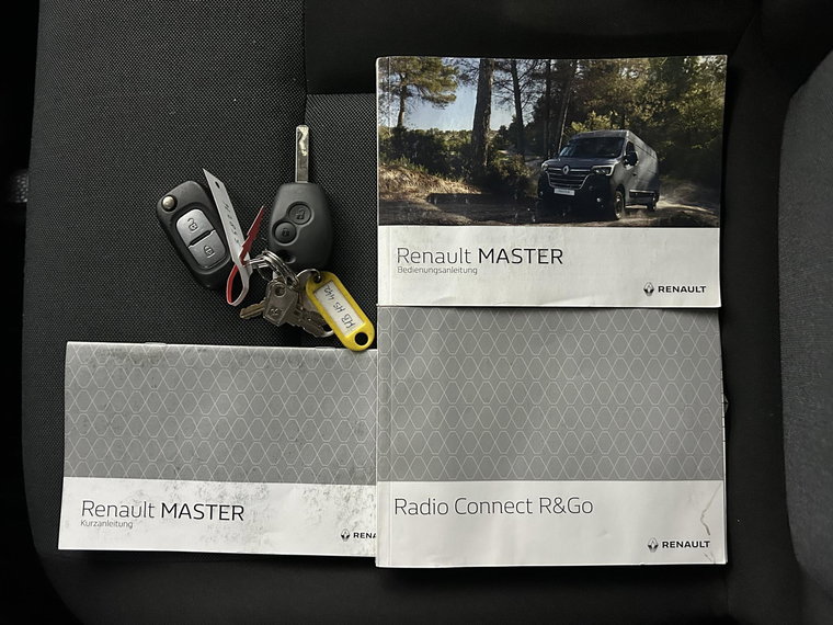 Vehicle Image 36