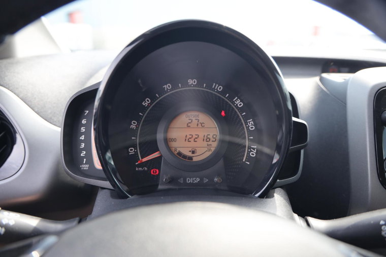 Vehicle Image 22