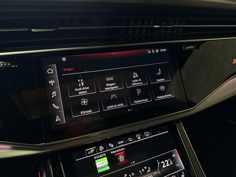 Vehicle Image 35