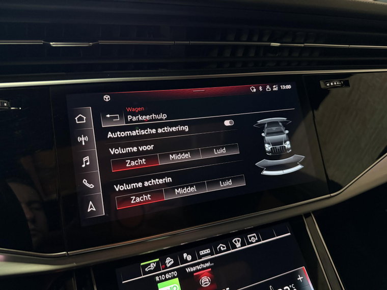 Vehicle Image 38