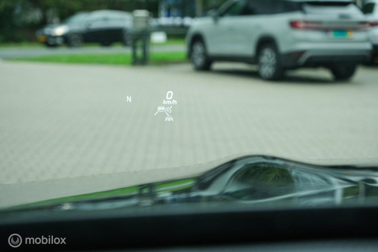 Vehicle Image 40