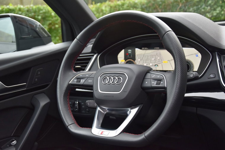 Vehicle Image 35