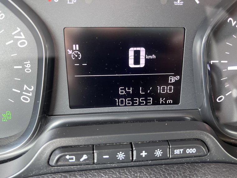 Vehicle Image 27