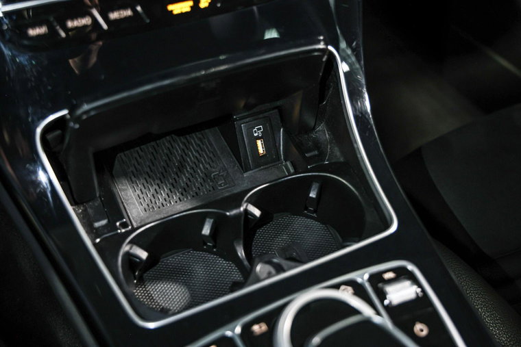 Vehicle Image 41