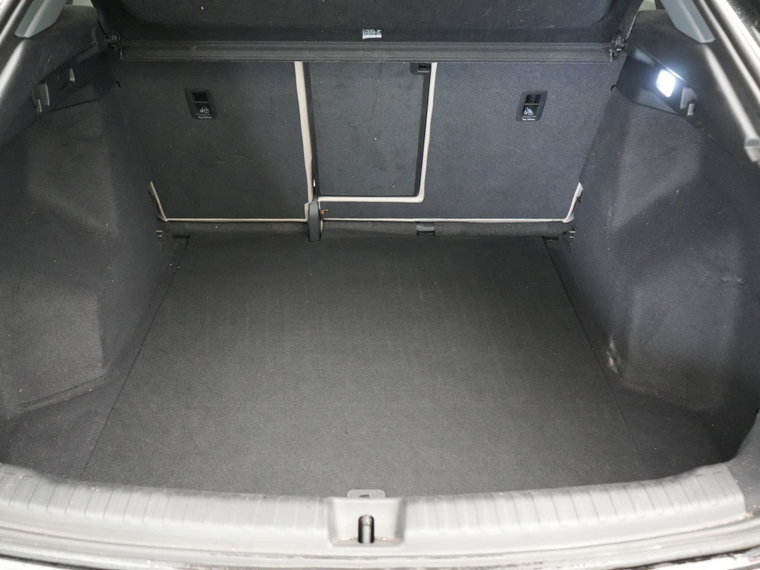Vehicle Image 39