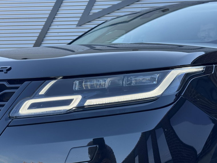 Vehicle Image 36
