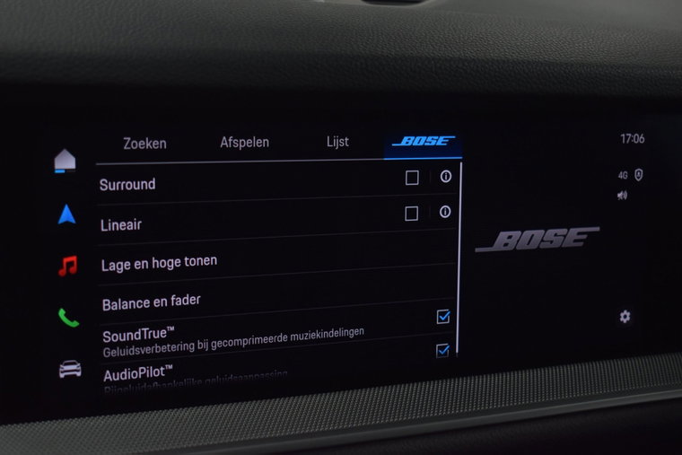 Vehicle Image 33