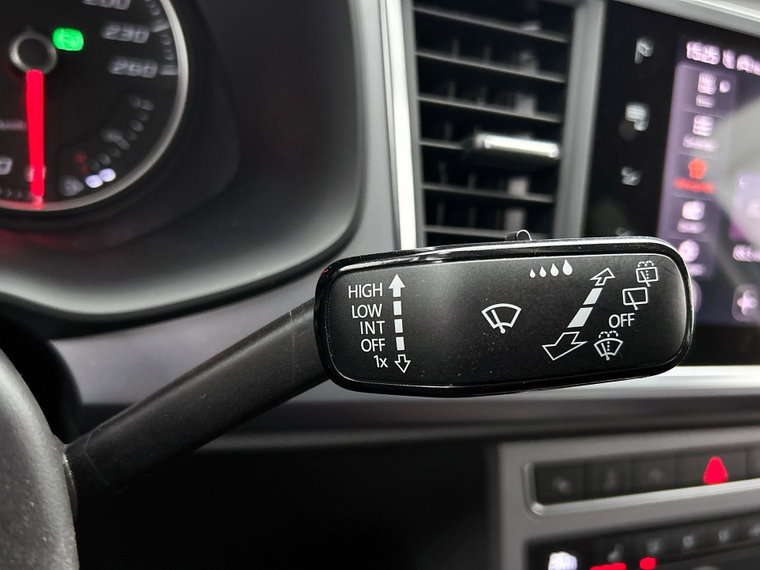 Vehicle Image 28