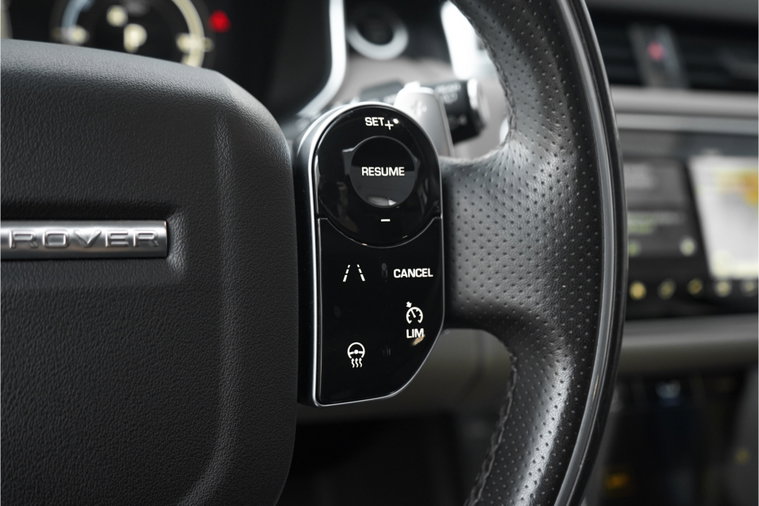 Vehicle Image 45