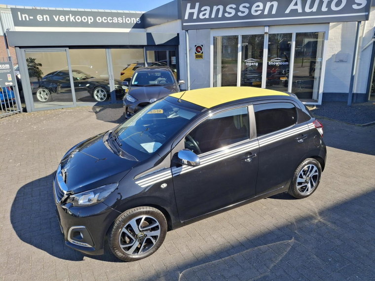 Vehicle Image 11