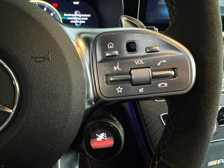 Vehicle Image 28