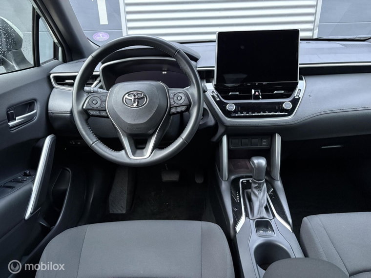 Vehicle Image 12