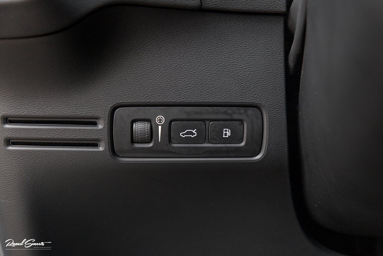 Vehicle Image 40