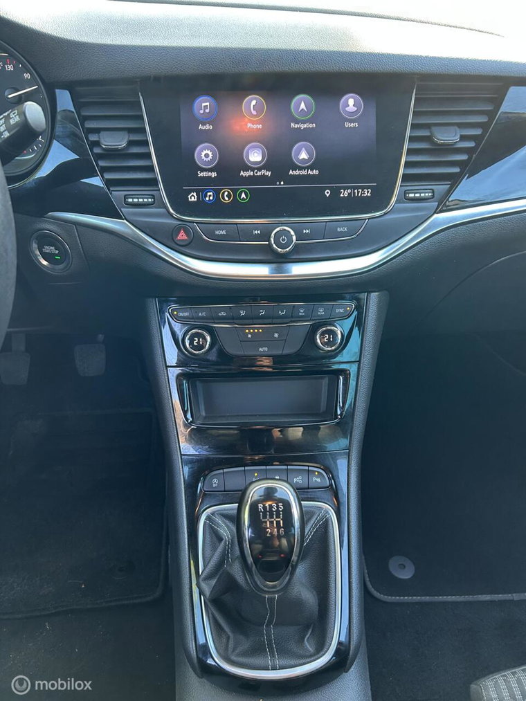 Vehicle Image 17