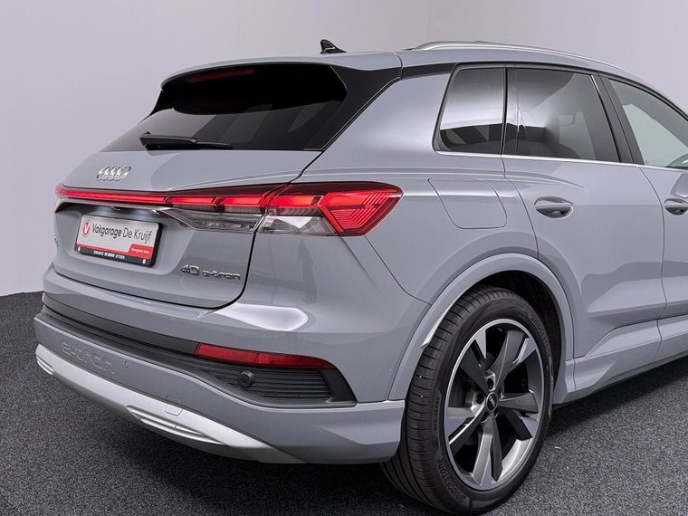 Vehicle Image 51