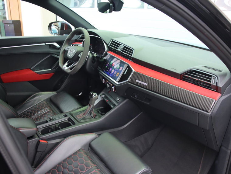 Vehicle Image 37