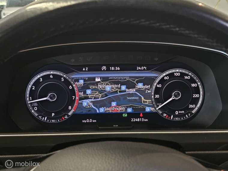 Vehicle Image 24