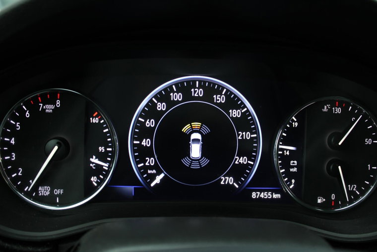 Vehicle Image 19