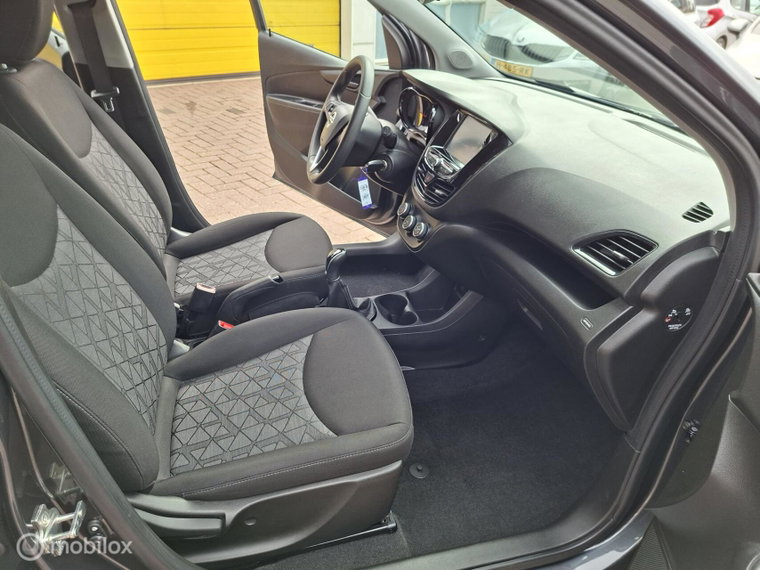 Vehicle Image 24