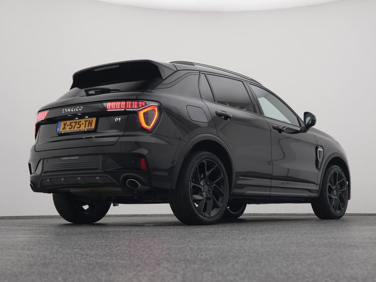Vehicle Image 16