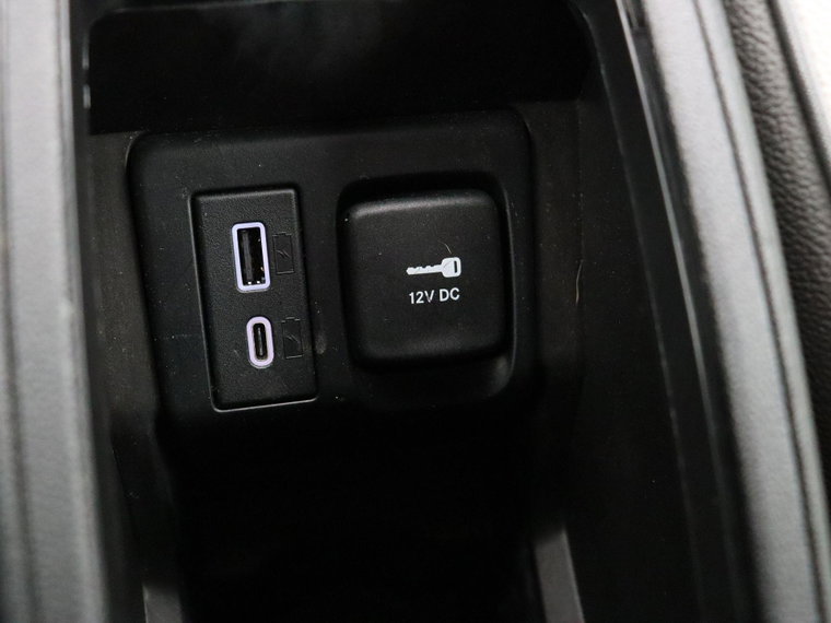 Vehicle Image 26