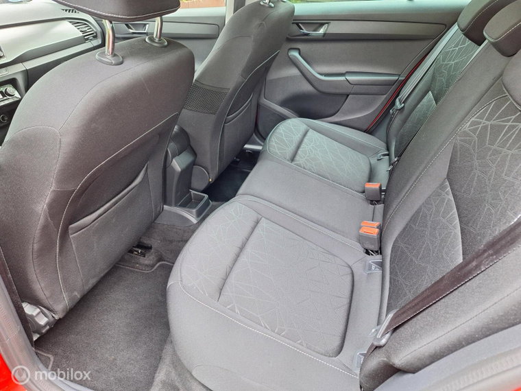 Vehicle Image 17